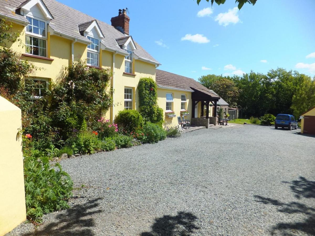 North Headborough Bed & Breakfast Haverfordwest Exterior photo